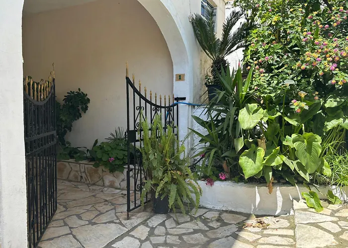 Antigone's Kassiopi