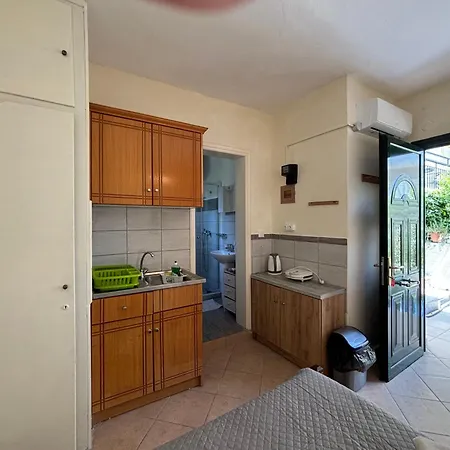 Antigone's Apartment